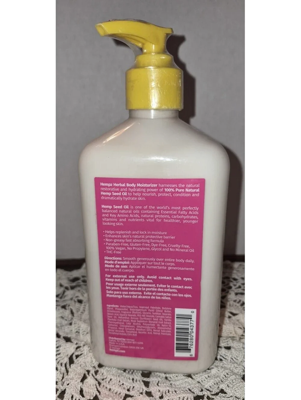 Hempz Sugared Banana & Vanilla Blossom Herbal Body Moisturizer Lotion 17 Fl Oz